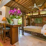 Villa Kampung Kecil