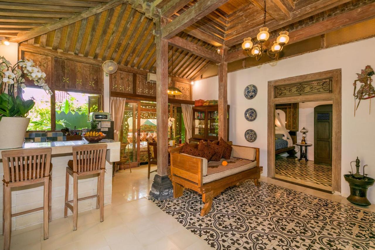 Villa Kampung Kecil