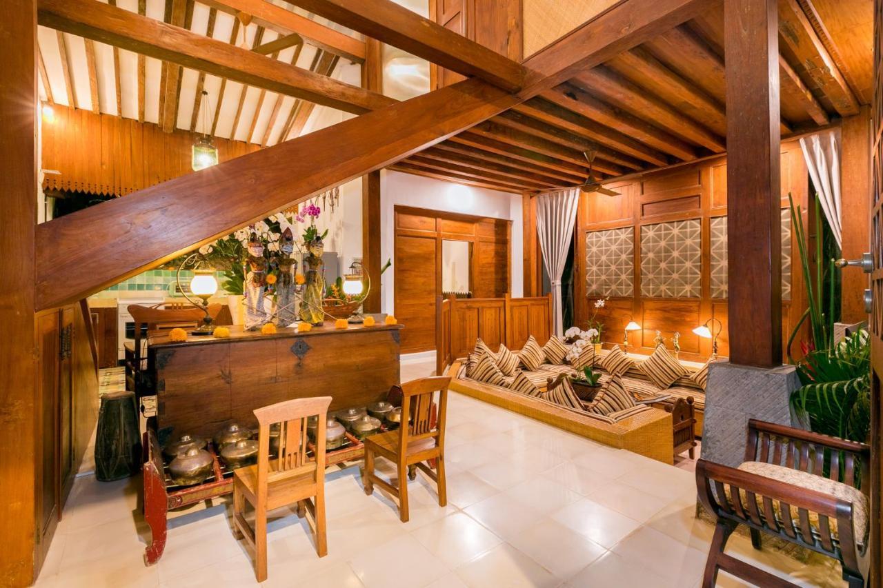 Kampung Kecil Villa *