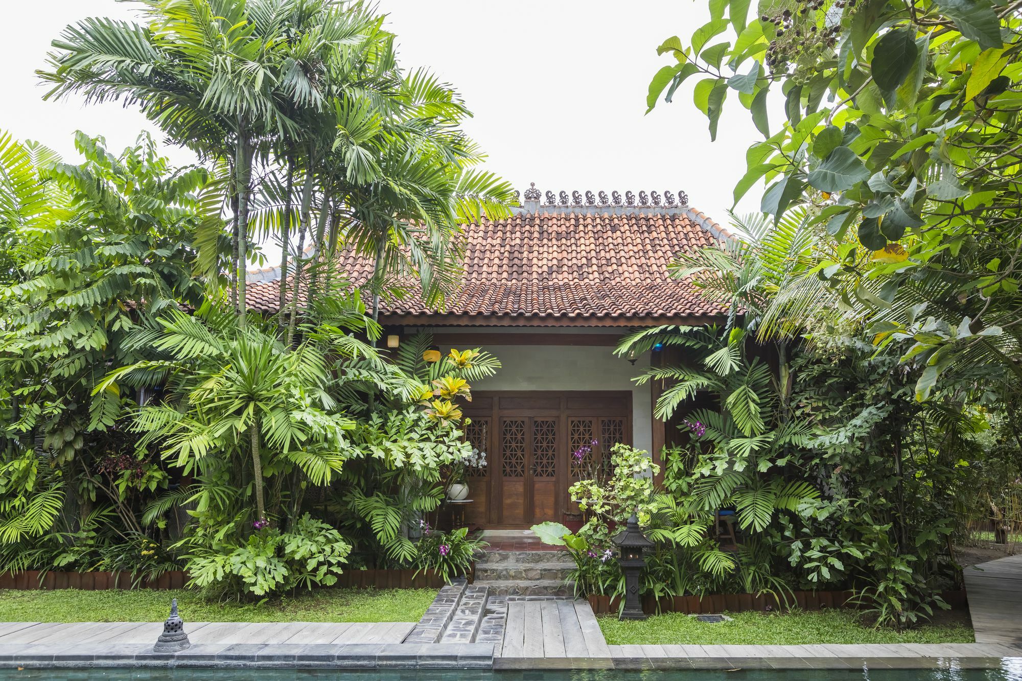 Villa Kampung Kecil *