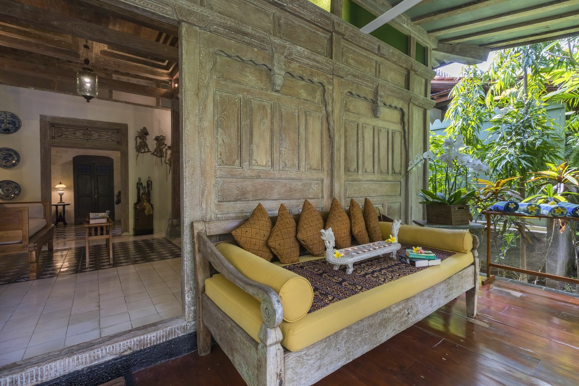 Villa Kampung Kecil *