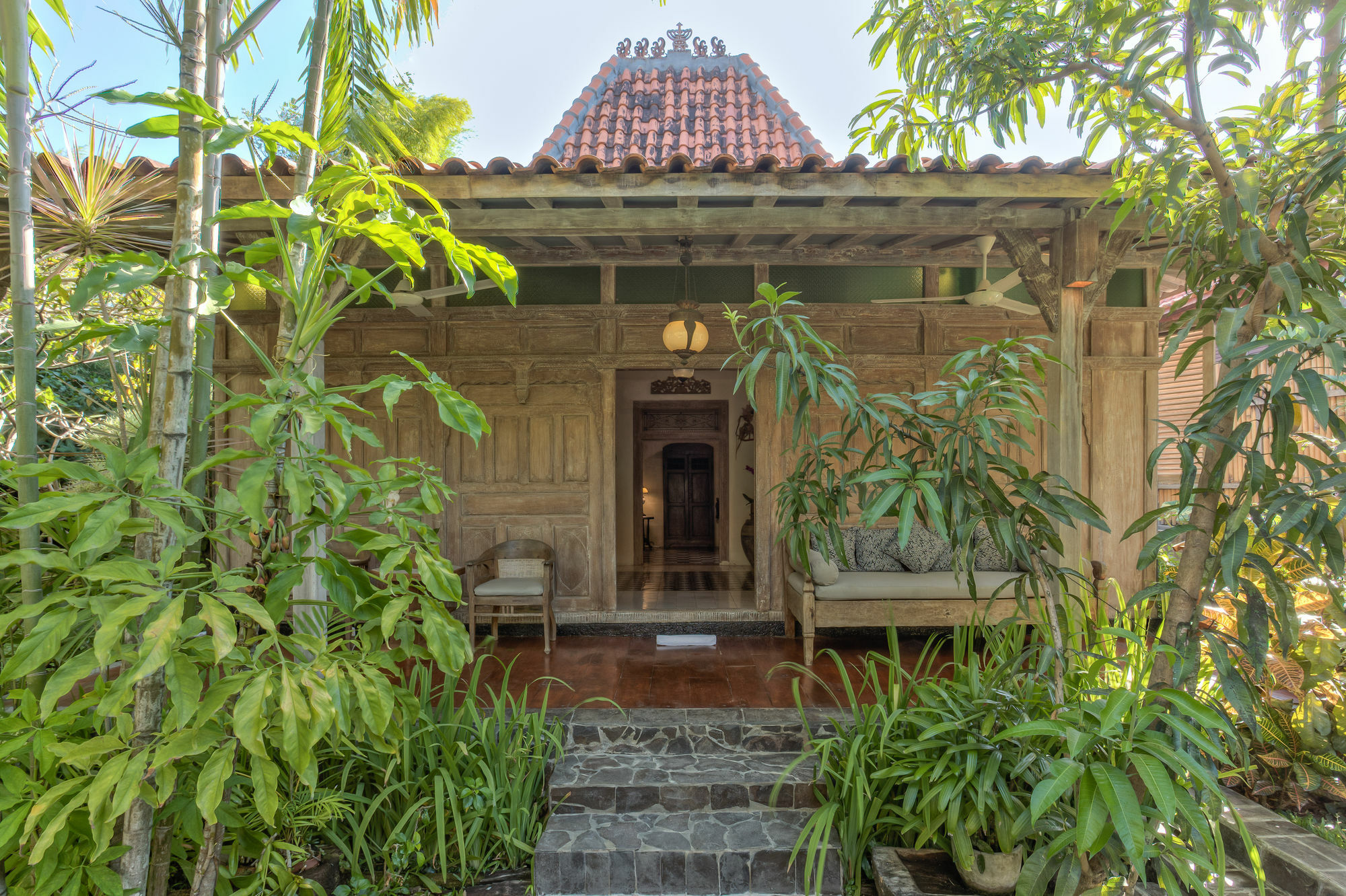 Villa Kampung Kecil *